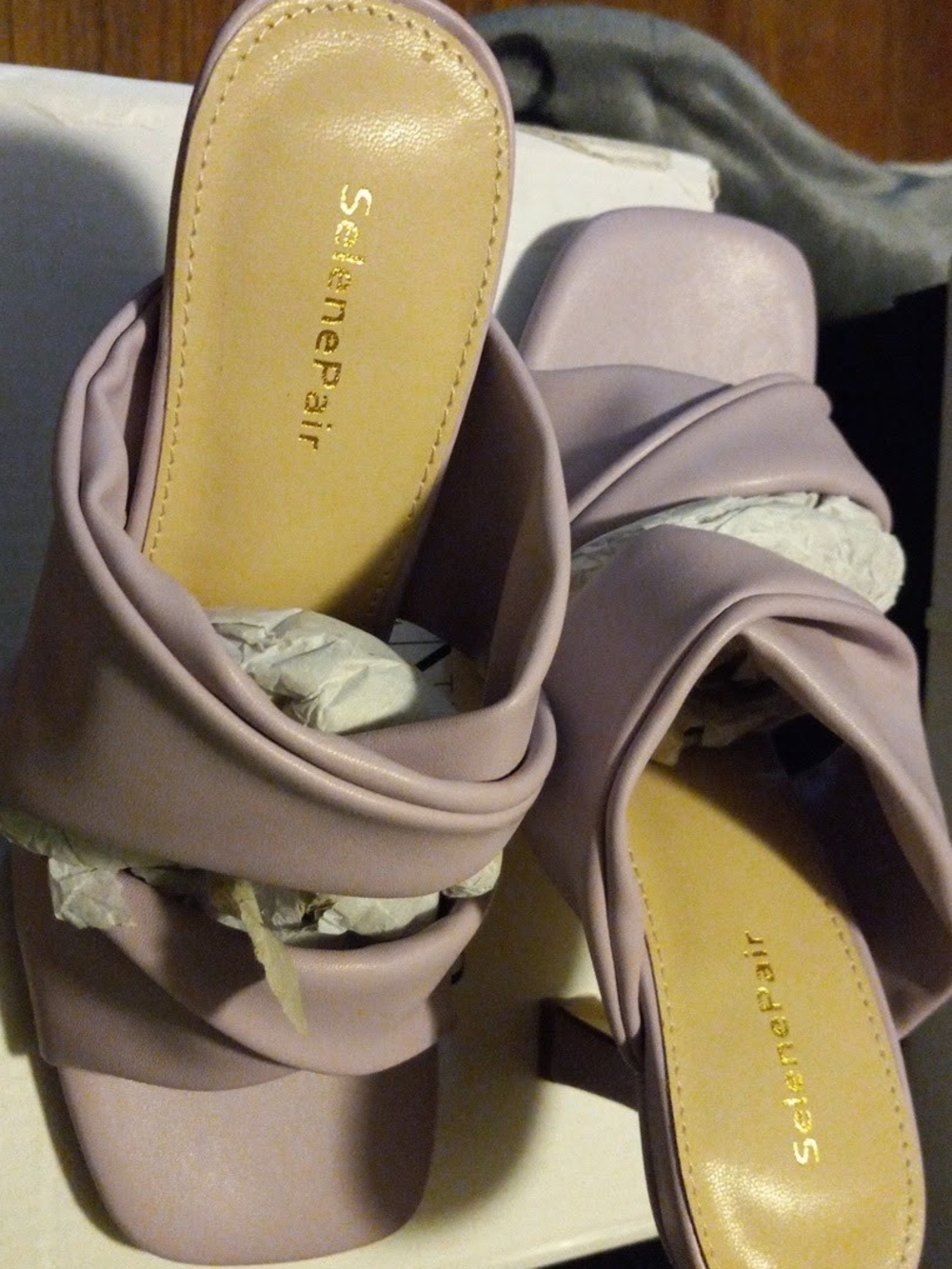 Women's Lavender Knotted Slide Heels